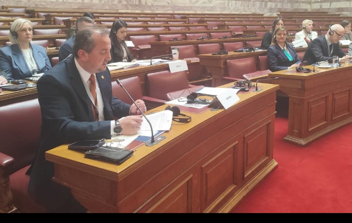 5 yazi icin refik ozen atinada parlamenterler asamblesi toplantisi