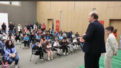 Dünyadaki tek çocuk bayramı için en özel kutlama Şehir Hastanesi’ndeydi... Olay Gazetesi Yazarı