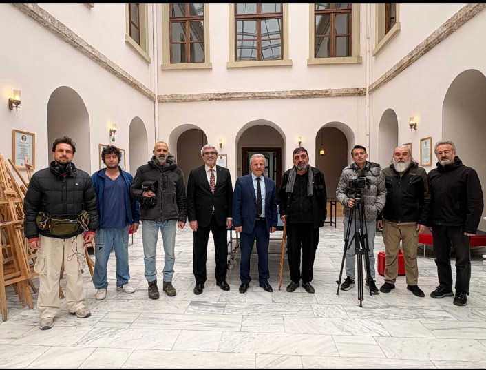 5 yazi icin trt eba tv ekraninda bursa erkek lisesini gazeteci murat kuter anlatti33921vqwrpl