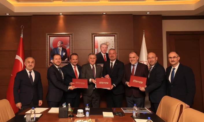 6 yazi icin genclik ve spor bakanliginda karacabeye spor tesisi yatirimlari anlasmasi case conflict
