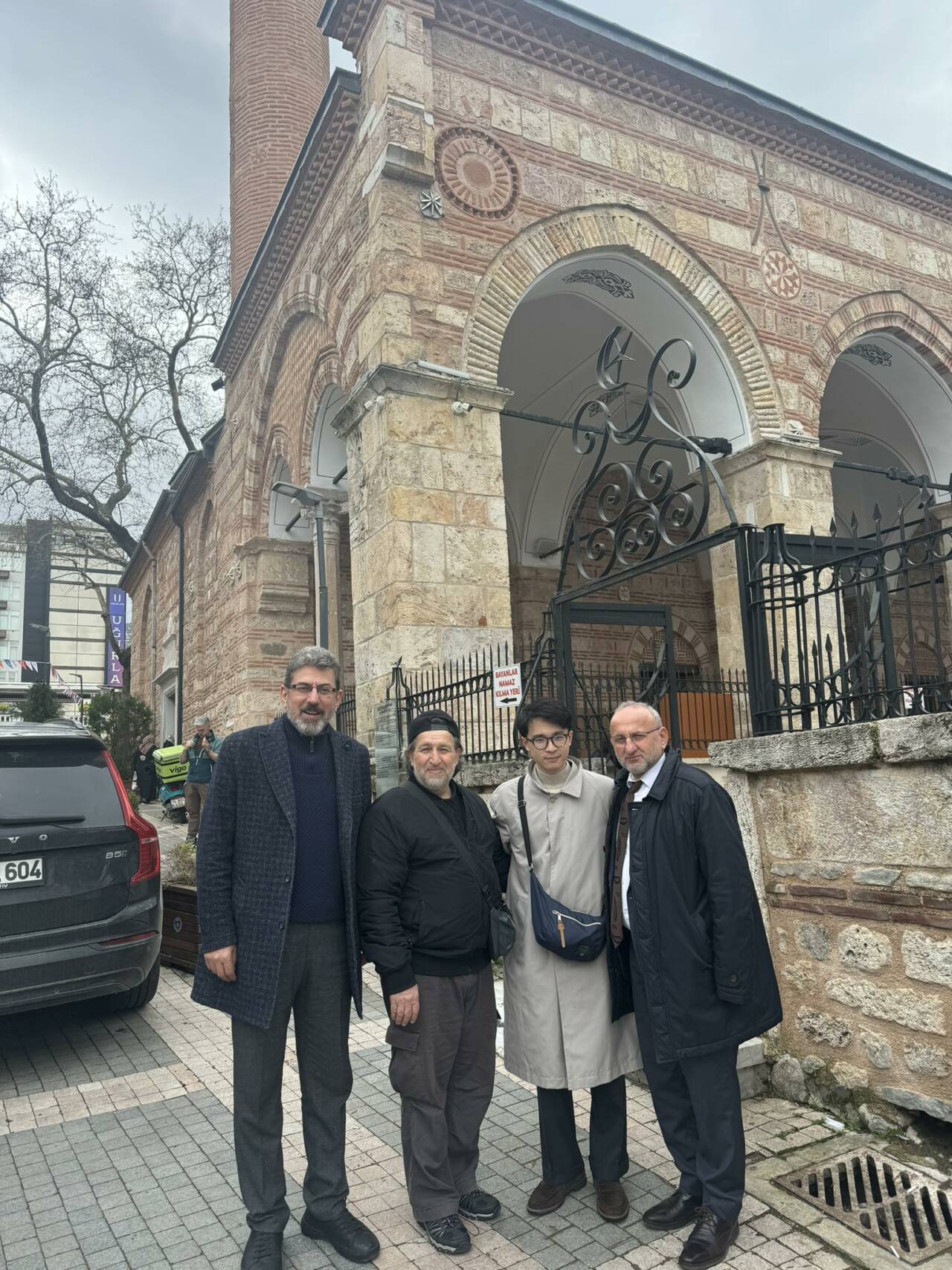 6 yazi icin japon hayati osmangazi muftusu mehmet uzun muradiye camii imami lutfi tasci