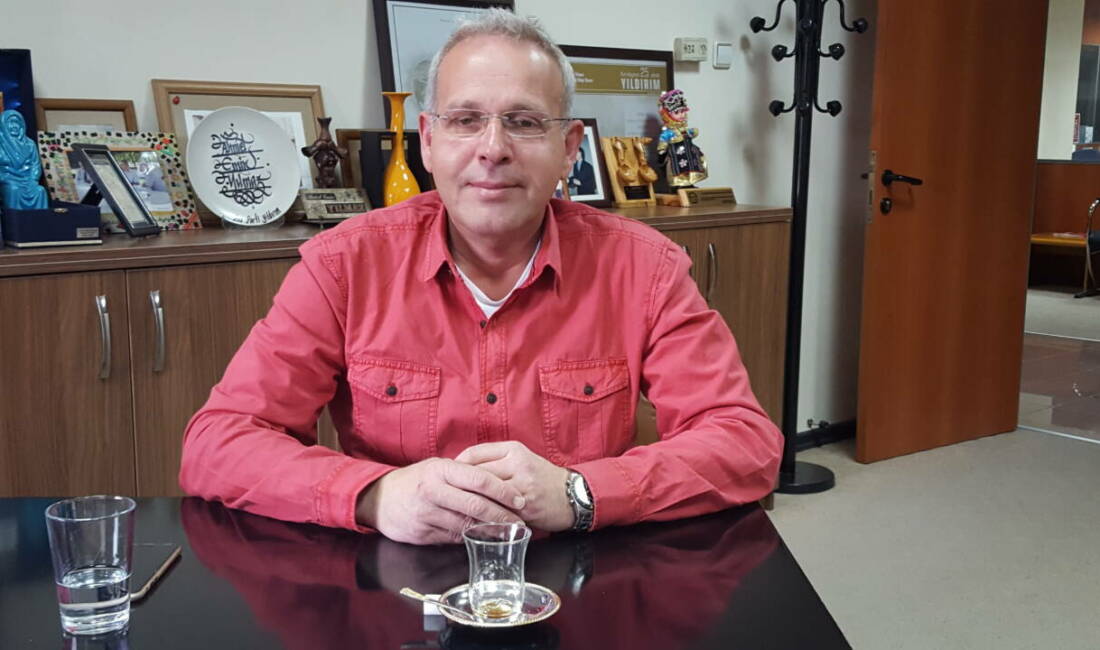 Olay Gazetesi Yazarı Ahmet Emin Yılmaz, Nedim Serbestol'un vefatını bugünkü