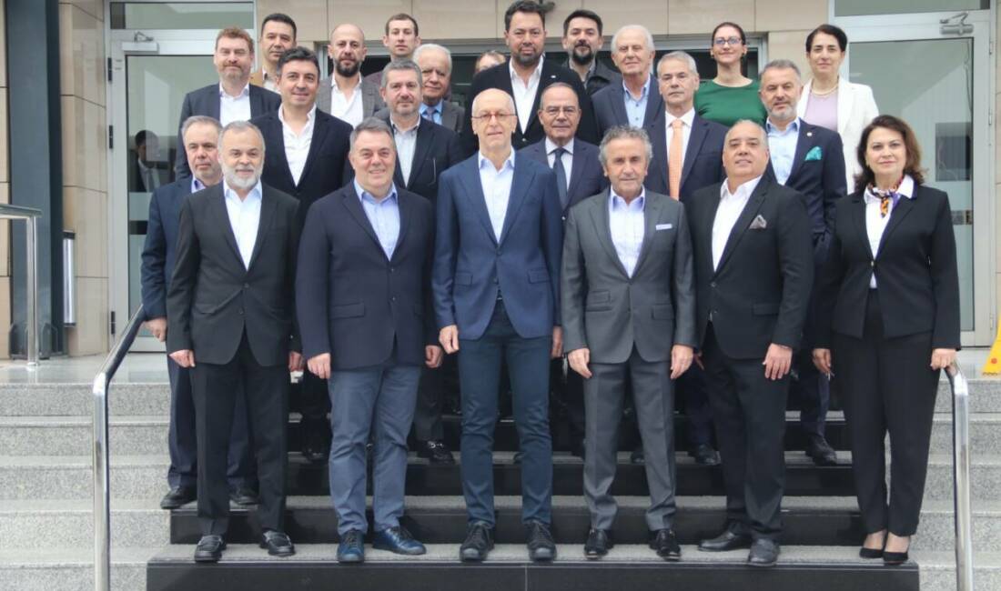 Bursa’nın hazır giyim sektöründe Haluk Özkarakaşlı dönemi Uludağ Hazır Giyim ve Konfeksiyon ihracatçılar Birliği (UHKİB) 2025 yılı