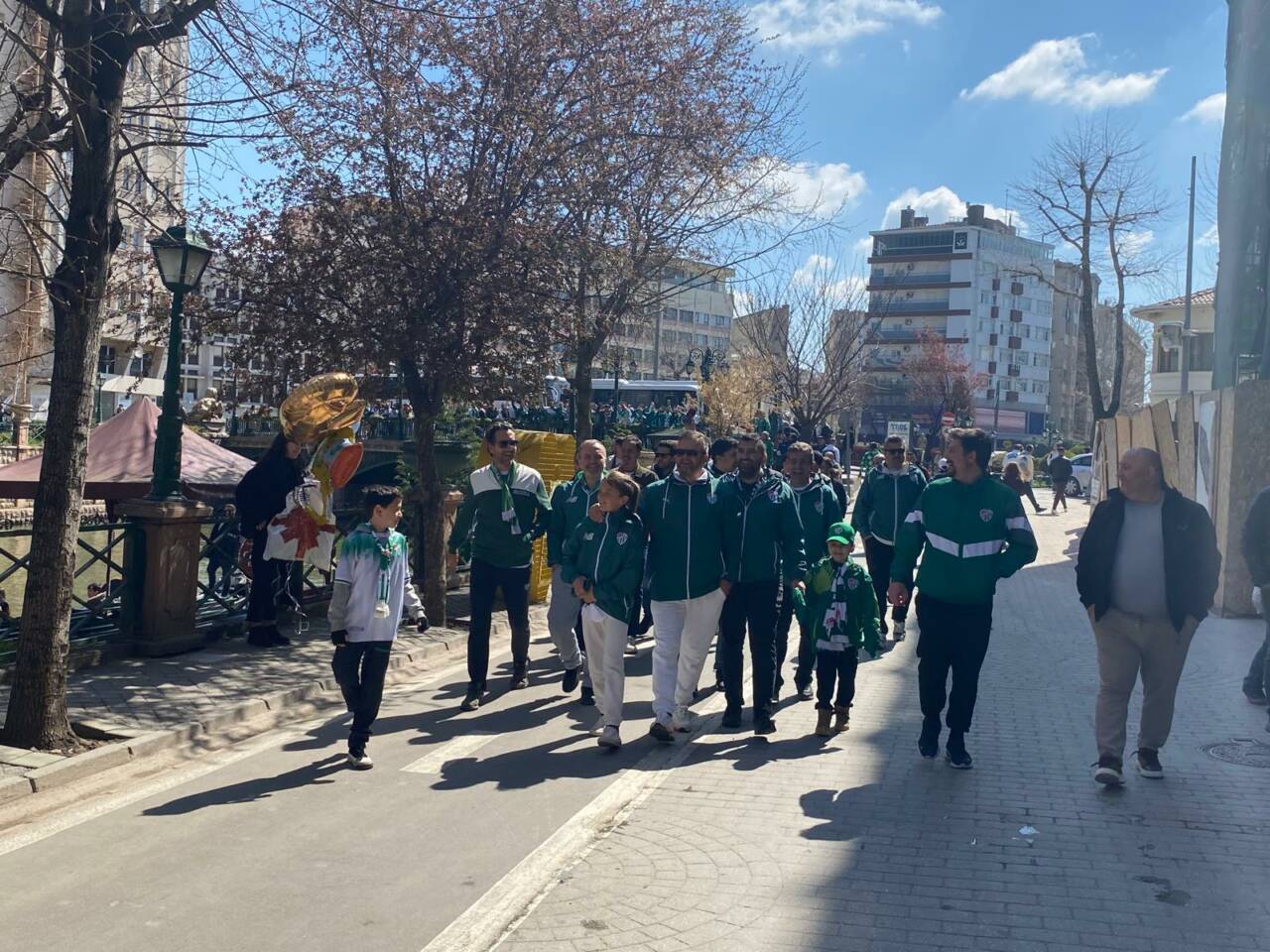 Bursa'dan Eskişehir'e tarihi göç! Komşuda her yer yeşil beyaz... 17 90ba2ffc cb46 4650 9a69 80181a323455