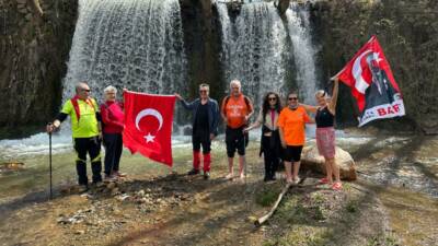 Mudanya Belediyesi Yürüyüş Grubu, Kurşunlu Travertenleri’nde Çamur Banyosu, 13 kilometrelik