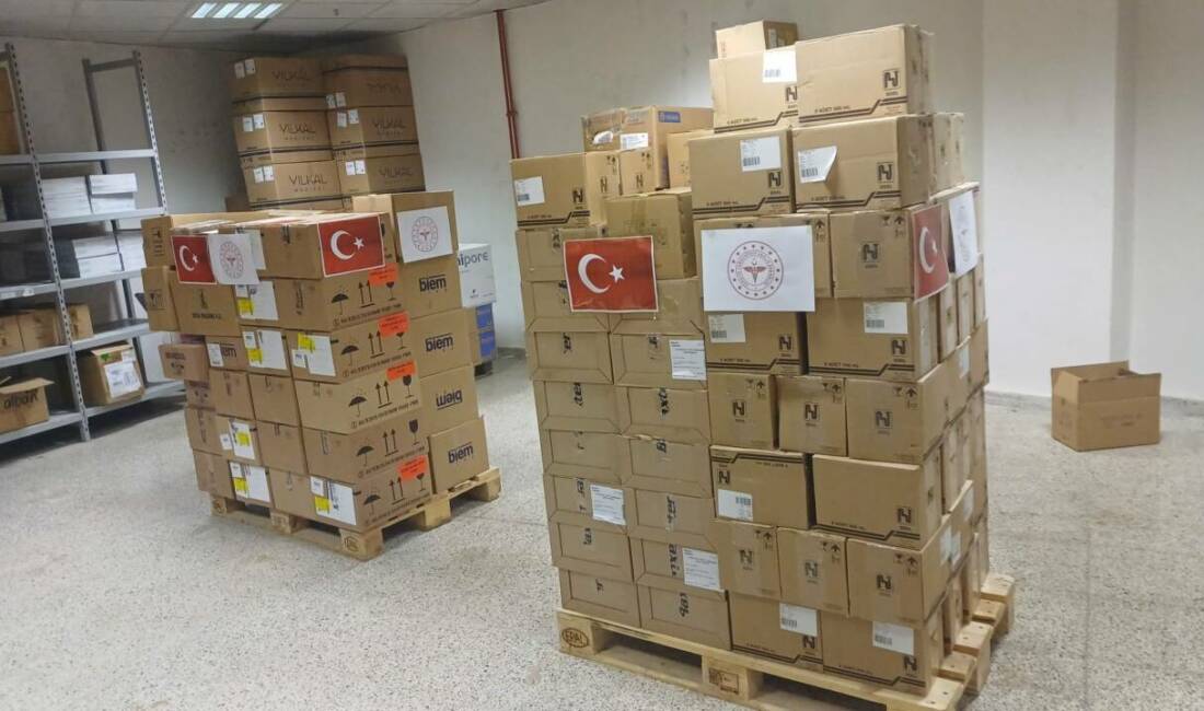 Bursa dahil birçok ilden temin edilen ilaçlar İran’a gidiyor Sağlık Bakanlığınca, İran'a Ağrı Doğubayazıt Gürbulak Sınır Kapısı üzerinden 3