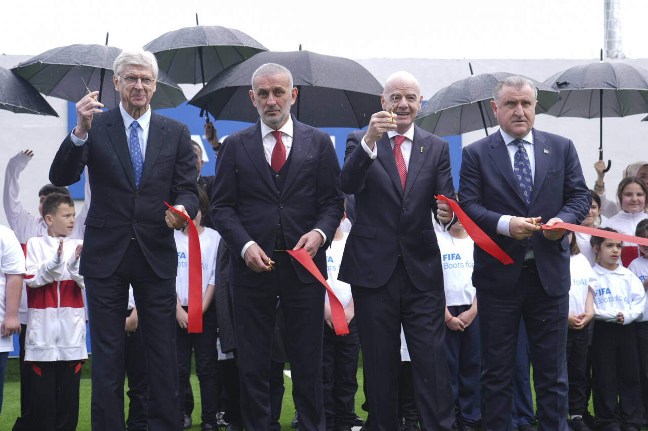 FIFA Başkanı Infantino'dan Türkiye'ye övgüler 7 aa 20260410 41071269 41071263 fifaarenaprojesininturkiyeetabininresmiacilisiyapildi