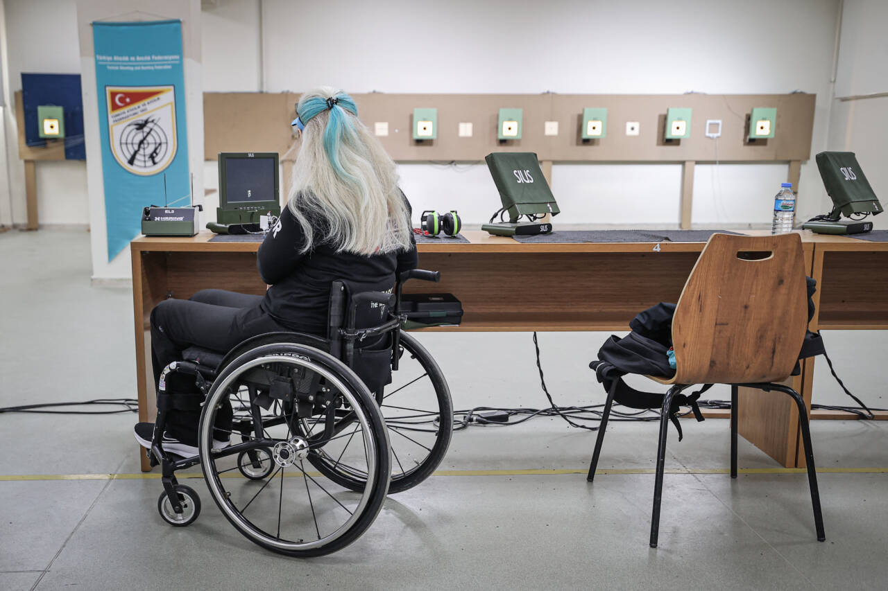 Dünyada rekoru henüz kırılamayan Bursalı sporcudan yeni hedef 1 aa 20260413 41093313 41093289 milliparaaticiayselozganinhedefizirvedekiyerinirekorlarlasaglamlastirmak
