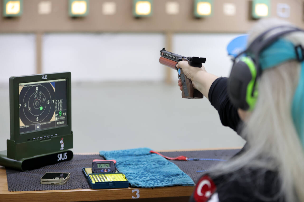 Dünyada rekoru henüz kırılamayan Bursalı sporcudan yeni hedef 15 aa 20260413 41093313 41093307 milliparaaticiayselozganinhedefizirvedekiyerinirekorlarlasaglamlastirmak