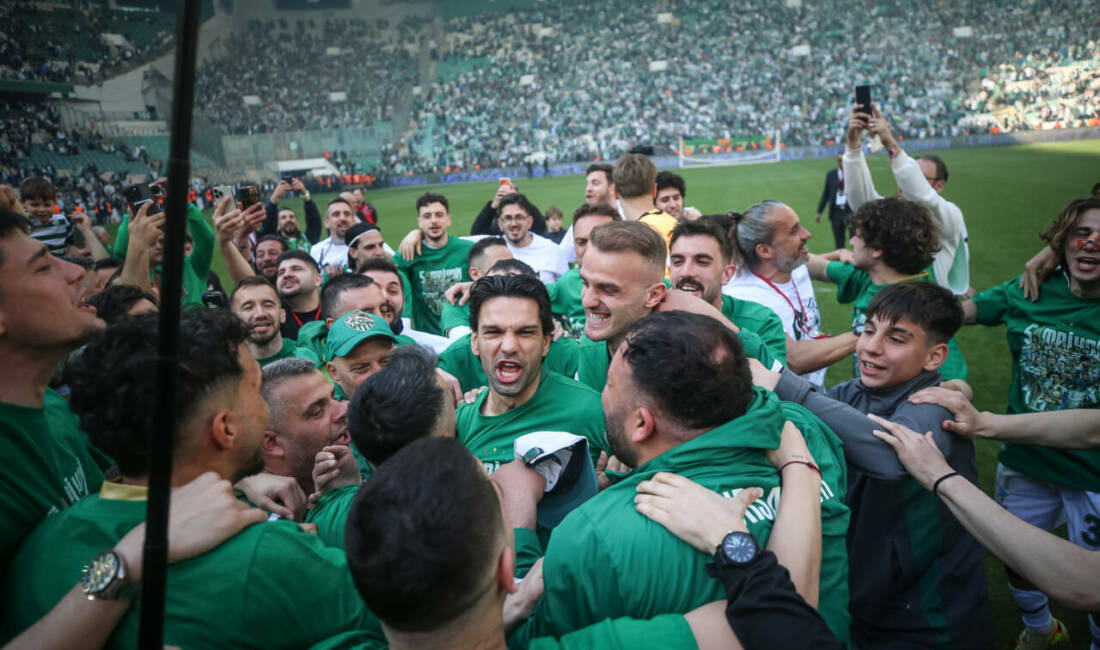 Bursaspor’a yeni unvan; Türkiye’deki tek kulüp Nesine 2. Lig'de bitime bir hafta kala şampiyonluğunu ilan ederek