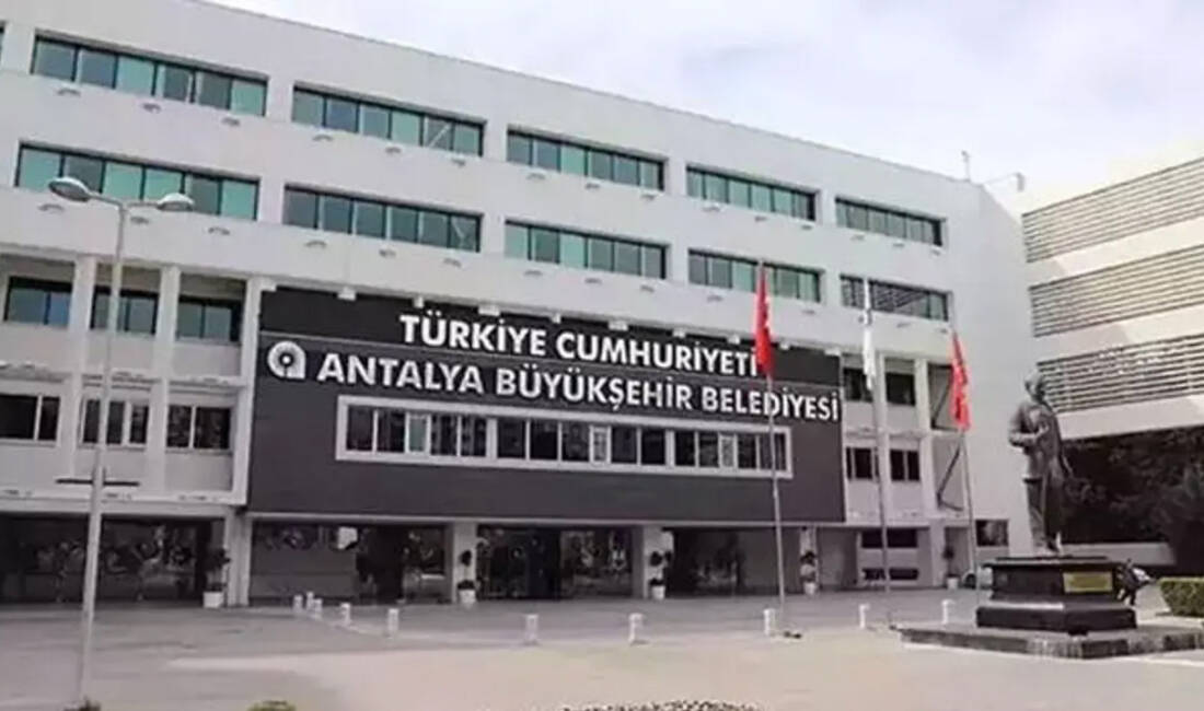 Antalya Büyükşehir’e yeni yolsuzluk operasyonu! Çok sayıda gözaltı CHP'li Antalya Büyükşehir Belediyesi'ne yönelik yolsuzluk soruşturması kapsamında yeni bir