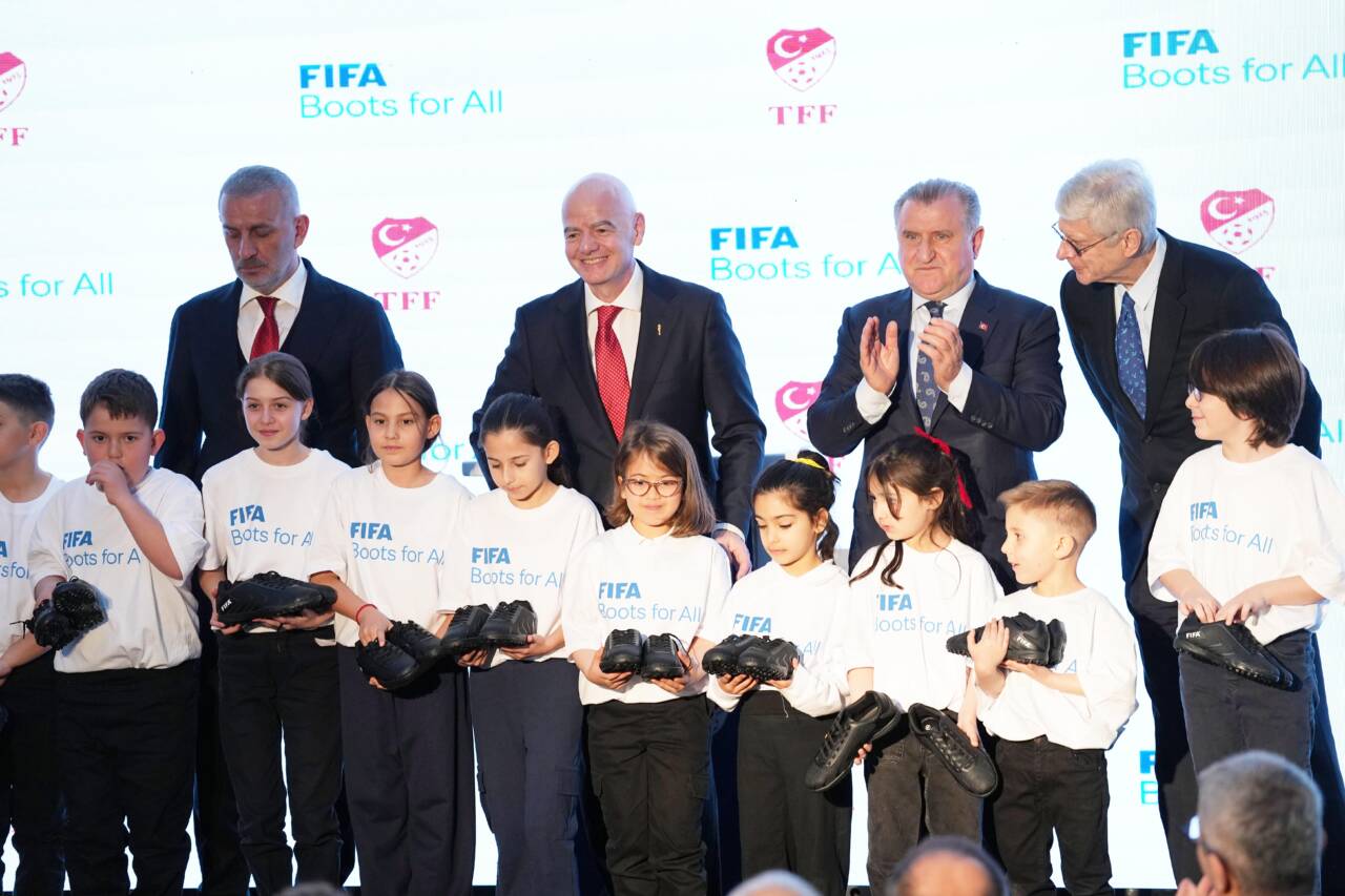 FIFA Başkanı Infantino'dan Türkiye'ye övgüler 12 aw68078915
