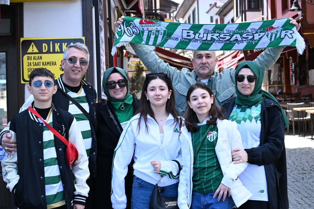 Bursa'dan Eskişehir'e tarihi göç! Komşuda her yer yeşil beyaz... 15 aw68198704