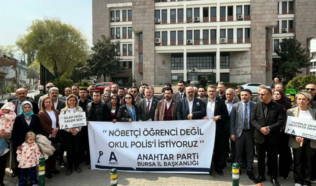 Anahtar Parti Bursa örgütünden okullarda şiddete tepki Anahtar Parti Bursa İl Başkanı Fikret Aslan, eğitim kurumlarında artan