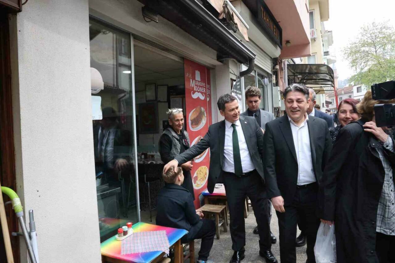 baskan aydinin cuma duragi muradiye oldu b841d0a56616