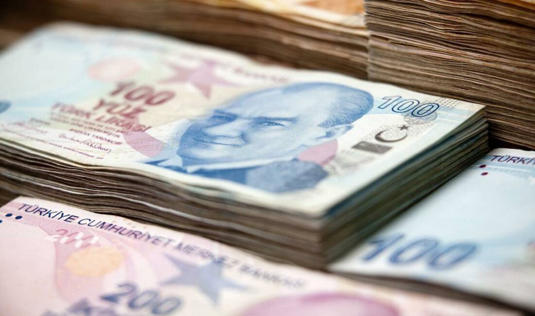 BES fonunda yılın ilk çeyreğinin rakamları geldi Bireysel Emeklilik Sistemi (BES) ve Otomatik Katılım Sistemi'ndeki (OKS) devlet