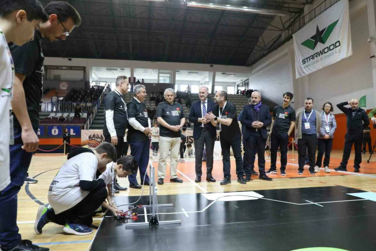 bursa inegolun mucitleri robotlarini yaristirdi 2590e67699d0