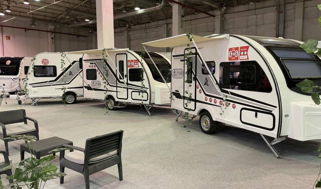 Bursa Karavan Show fuarı kapılarını açtı Bursa'da bu yıl ikincisi düzenlenen Kamp, Karavan ve Ekipmanları Alternatif