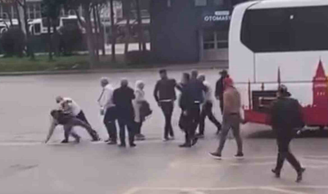 Bursa Şehirlerarası Otobüs Terminali’nde yolcu ile otobüs şoförü arasında çıkan