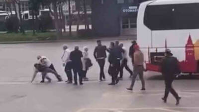 Bursa Şehirlerarası Otobüs Terminali’nde yolcu ile otobüs şoförü arasında çıkan
