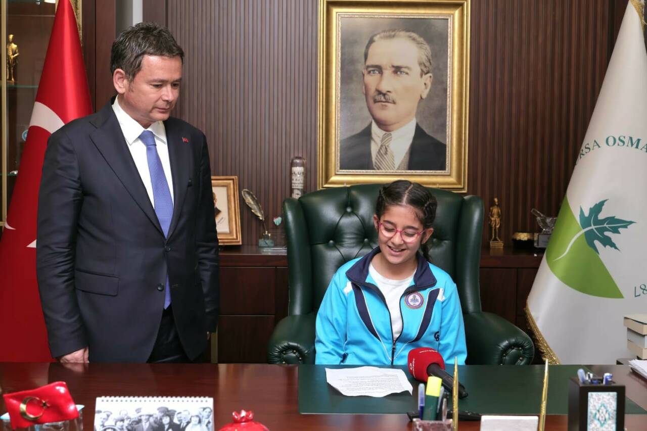 bursada baskan aydin koltugu cocuklara birakti 5c61d95bba5a