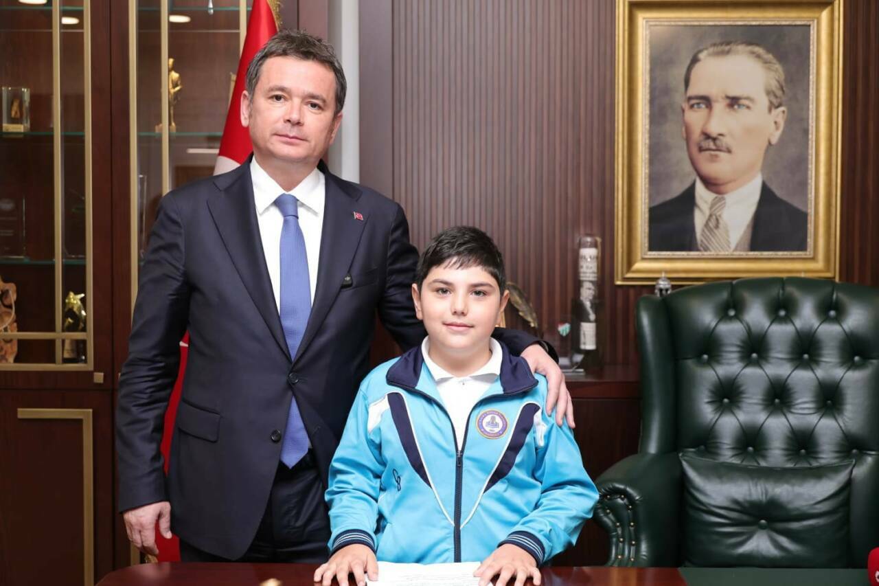 bursada baskan aydin koltugu cocuklara birakti f2108a919baf