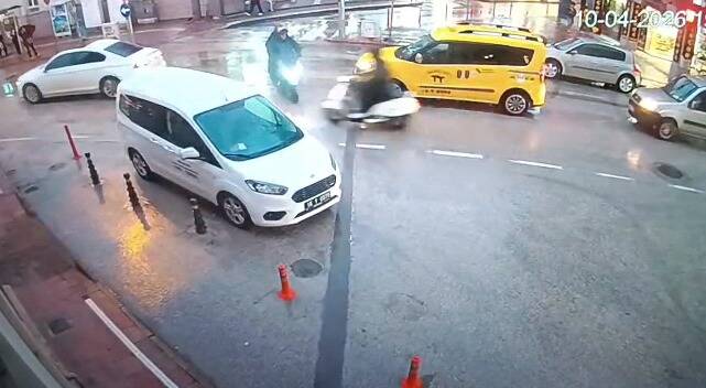 Bursa'da bıçakla saldırı girişimi! 2 bursada bicakla saldiri girisimi 3c397f4c0aa2