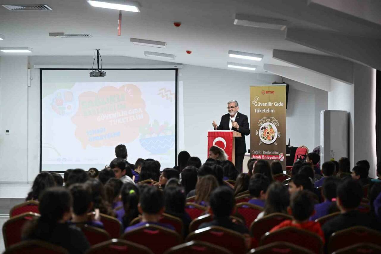Bursa'da dikkat çeken proje! Binlerce öğrenciye... 5 bursada dikkat ceken proje binlerce ogrenciye 20ba0feca2e1