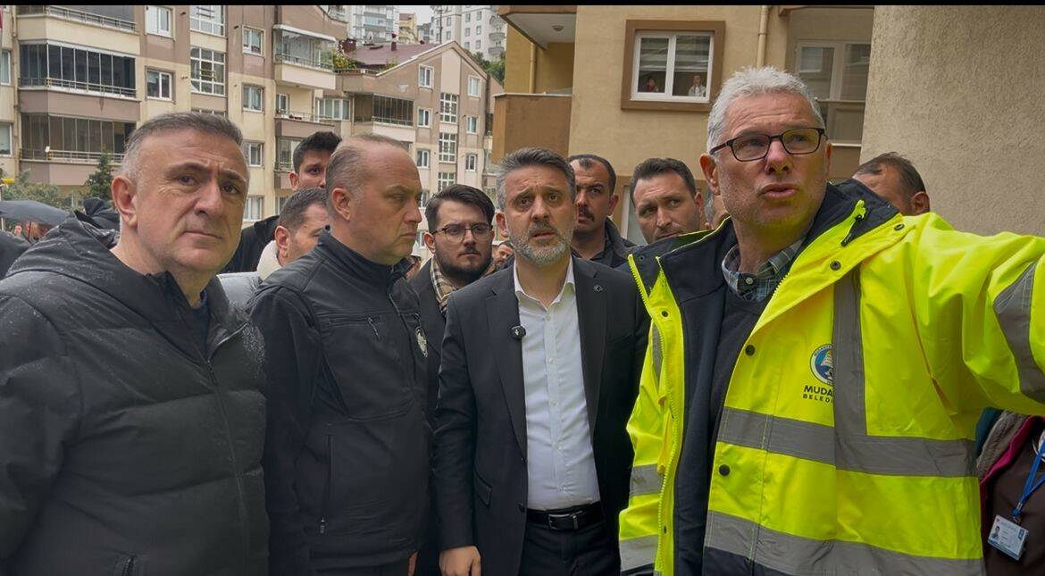Bursa’da felaket havadan görüntülendi! Başkanvekili Şahin Biba göçük yerinde 5 bursada felaket havadan goruntulendi baskanvekili sahin biba gocuk yerinde b4ce3af8837f