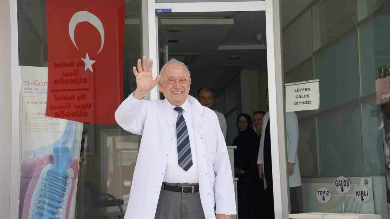 Bursa'da geçen 61 yıllık hekimliğin hikâyesi 4 bursada gecen 61 yillik hekimligin hikyesi 9862fd63cb89