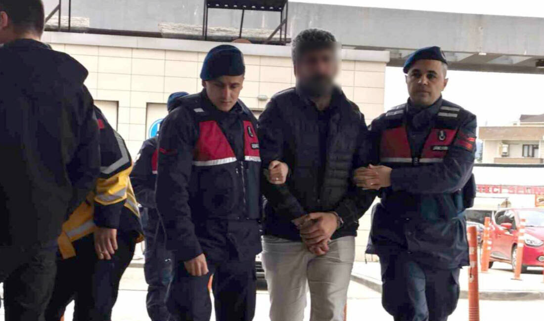 Bursa’da her yerde aranan şahıs yakalandı Bursa’nın İnegöl ilçesinde hakkında kesinleşmiş hapis cezası bulunan şahıs, jandarma