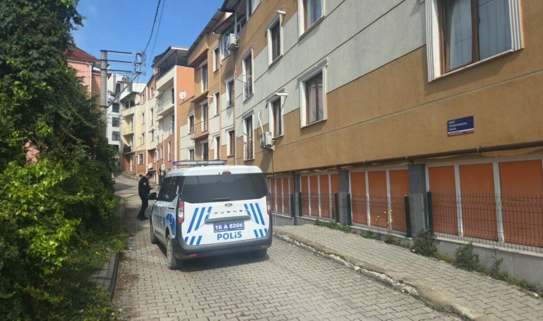 Bursa’da korkunç olay! Durumu ağır… Bursa’nın Orhangazi ilçesinde, su sızıntısını tespit etmek için 3 katlı