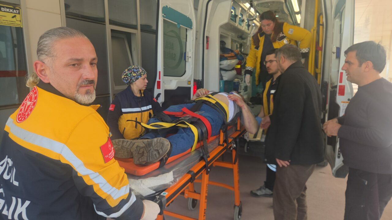 Bursa'da korkunç olay! Durumu ağır... 2 bursada korkunc olay durumu agir 91244f3f74bf