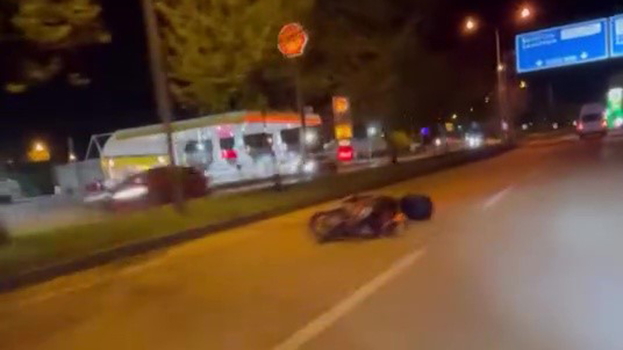 Bursa’da motosiklet kazası! Durumu ağır... 1 bursada motosiklet kazasi 1 agir yarali4442d24e09c6
