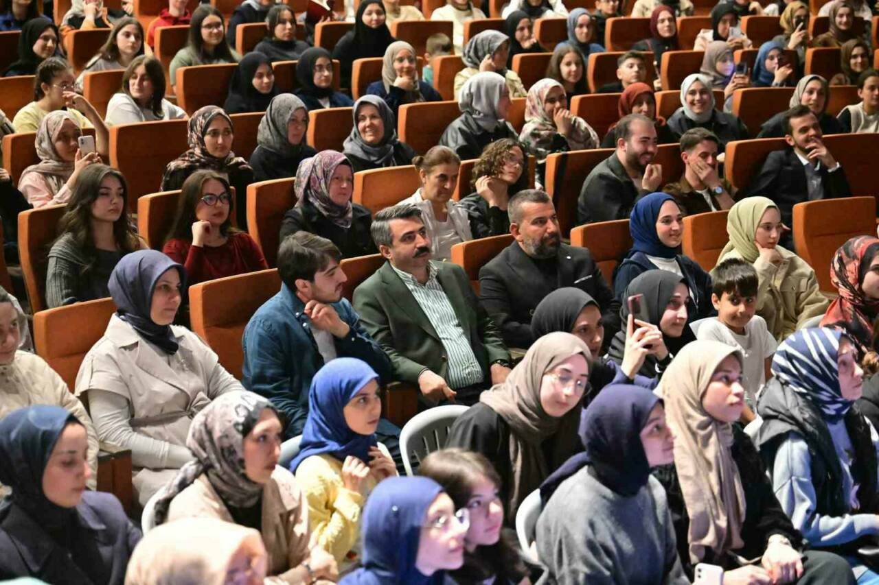 bursada muminifest ruzgari 400a14c15302