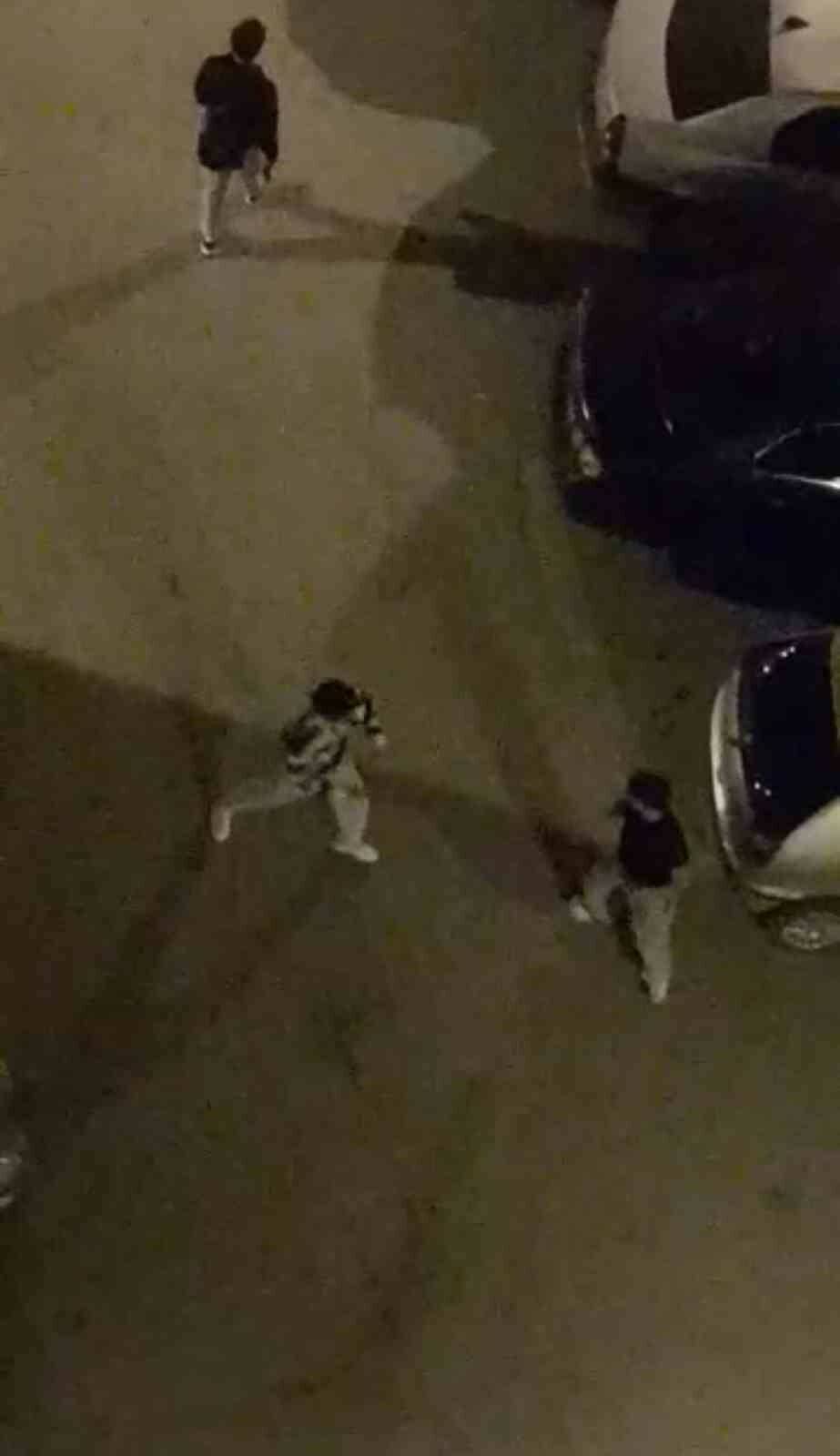 bursada sokak ortasinda kavga mahalleli pencerelerden izledi 9488a1a2d546