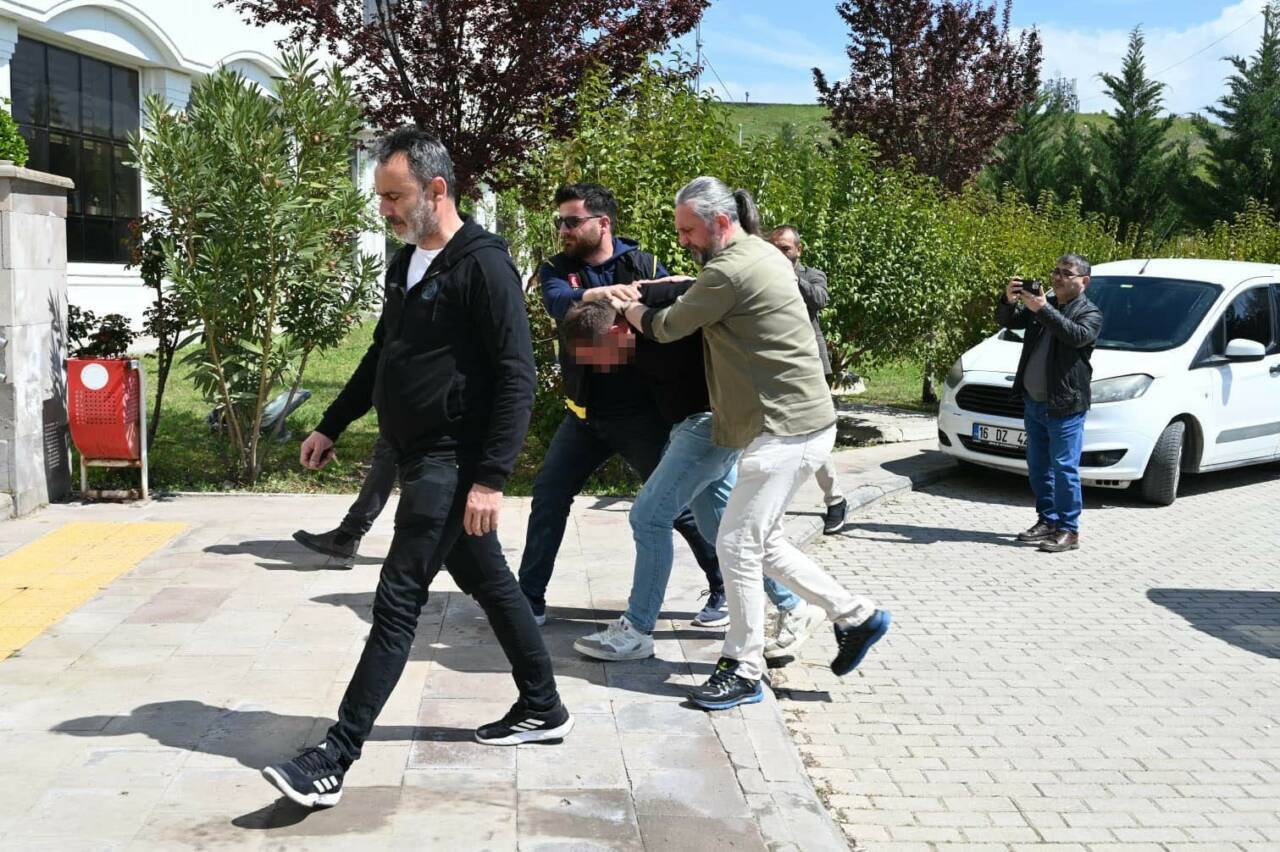 bursada yasli kadini olduren zanli tutuklandi 45d8d9a98858