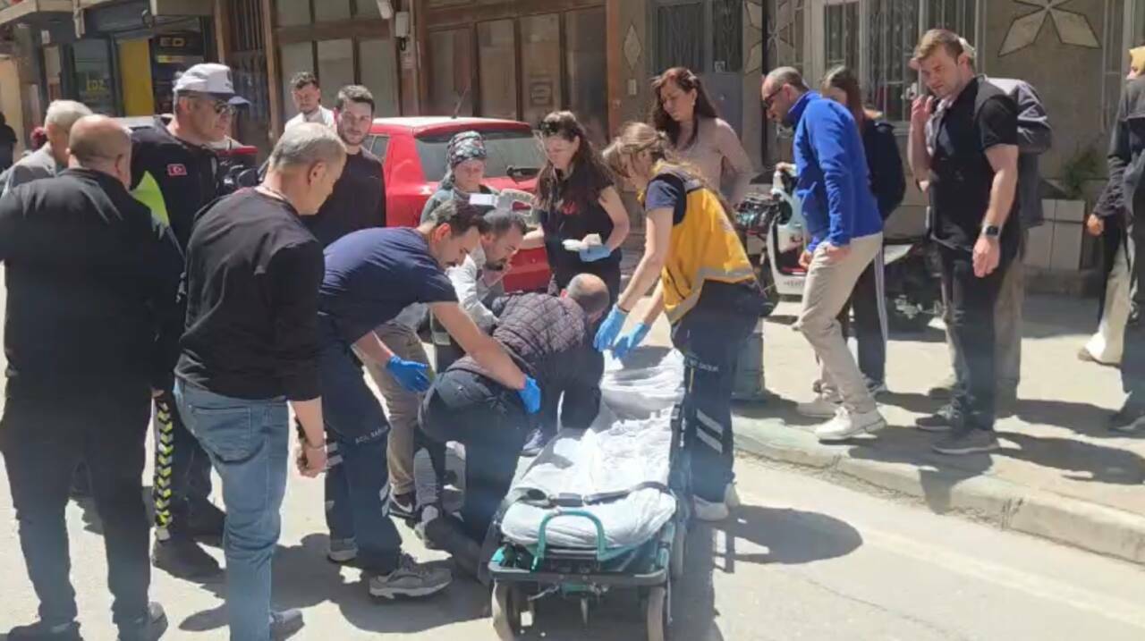 Yer: Bursa... Yayaya çarpmamak için manevra yapınca... 1 bursada yayaya carpmamak icin manevra yapinca a653ce4dd69d