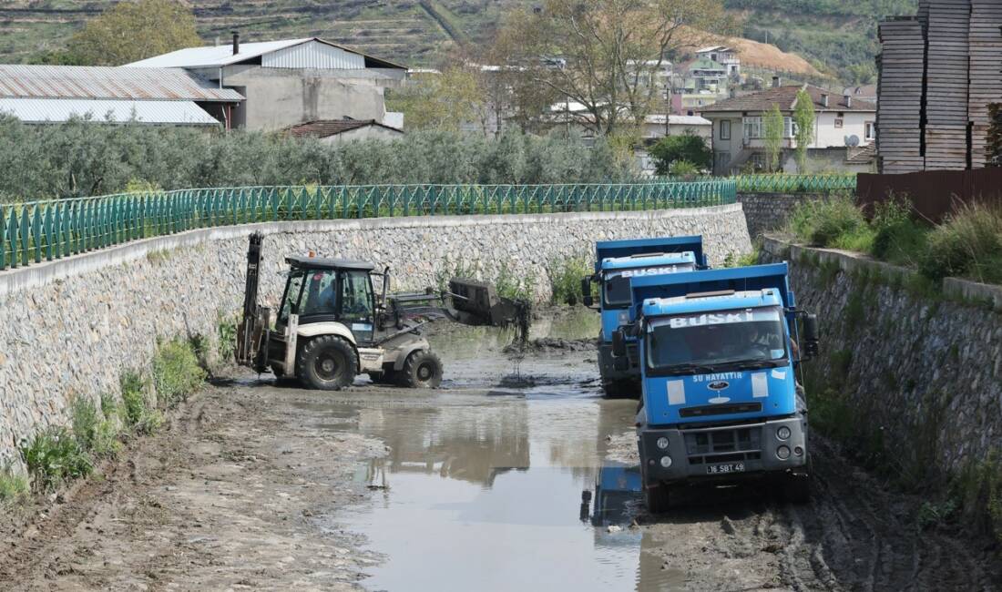 Bursa Büyükşehir Belediyesi BUSKİ Genel Müdürlüğü ekipleri, muhtemel yağışların neden