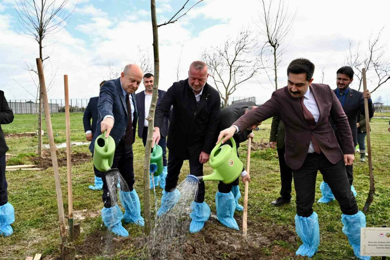 bursanin fethinin 700uncu yilinda fidanlar toprakla bulustu 13b9d2b9a6e2