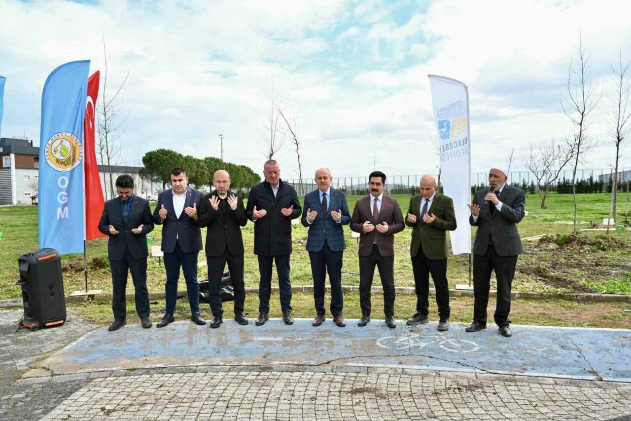 bursanin fethinin 700uncu yilinda fidanlar toprakla bulustu 76e667ccaefa