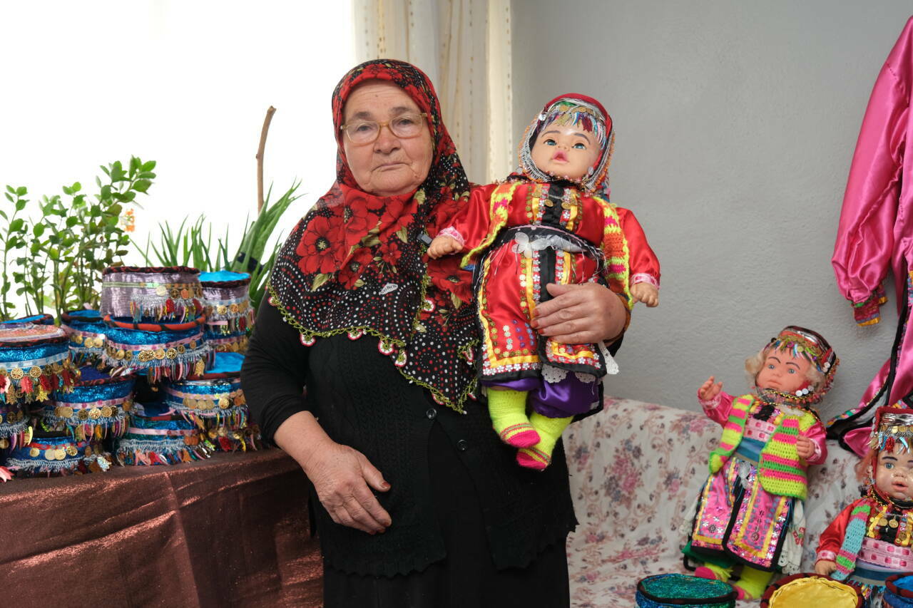 Bursa'nın yöresel kültürünü geçmişten geleceğe bebeklerle taşıyor 6 bursanin yoresel kulturunu gecmisten gelecege bebeklerle tasiyor 5fa7fe5795d3