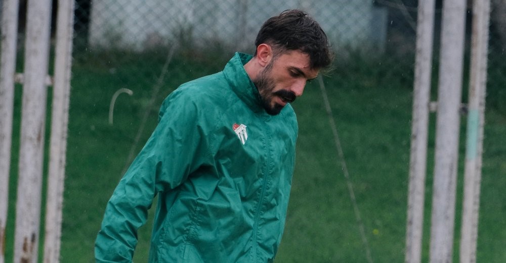 Bursaspor’da Ankara Demirspor maçı hazırlıkları sürüyor Kapalı gişe oynanacak kritik Ankara Demirspor maçı öncesi Bursaspor hazırlıklarını