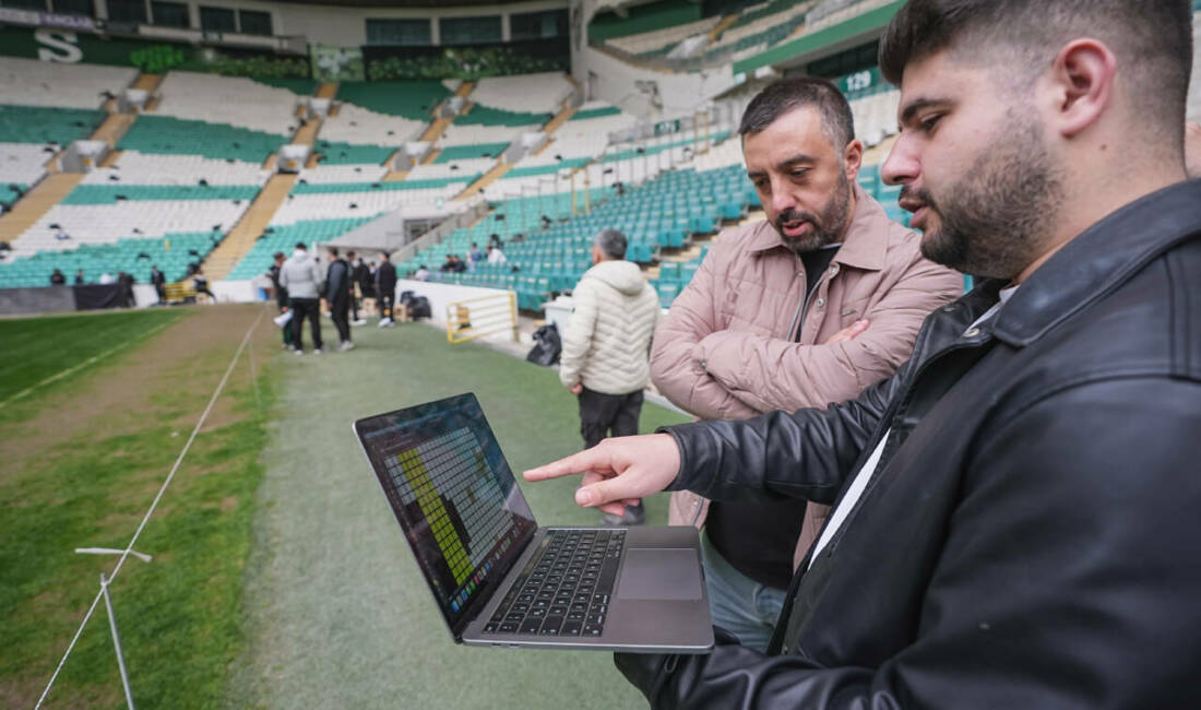 Bursaspor’da görsel şova geri sayım! 40 bin kartonluk koreografi… Teksas Taraftar Grubu, Bursaspor'un Nesine 2. Lig Kırmızı Grup'ta yarın