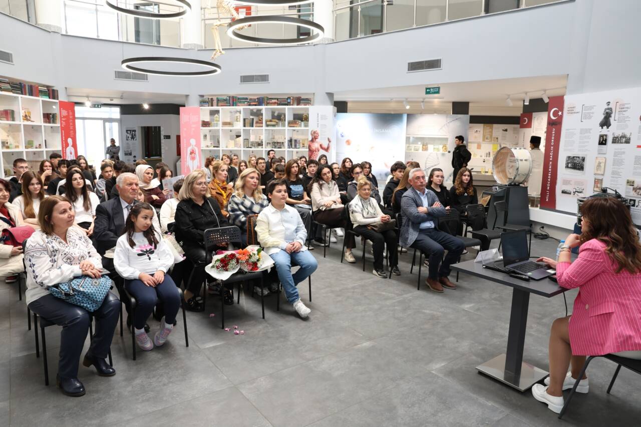 Bursa'da çocuk aşılarıyla ilgili yanlış bilinen gerçekler anlatıldı 4 cocukluk asilari 1