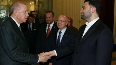 Başkan Çelik, kendisini telefonla arayarak kutlayan Cumhurbaşkanı Recep Tayyip Erdoğan'a