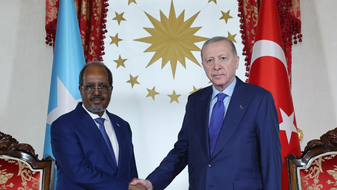 Cumhurbaşkanı Erdoğan, Somali Cumhurbaşkanı Mahmud ile görüştü 2 cumhurbaskani erdogan somali cumhurbaskani mahmud ile gorustu 6dd5620a7a68