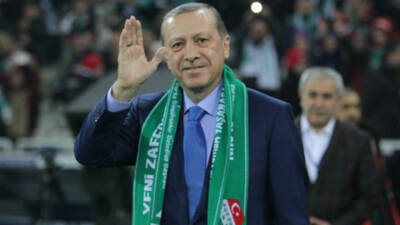 Cumhurbaşkanı Recep Tayyip Erdoğan, Bursaspor'un şampiyonluğunu kutlayan tebrik mesajı paylaştı.