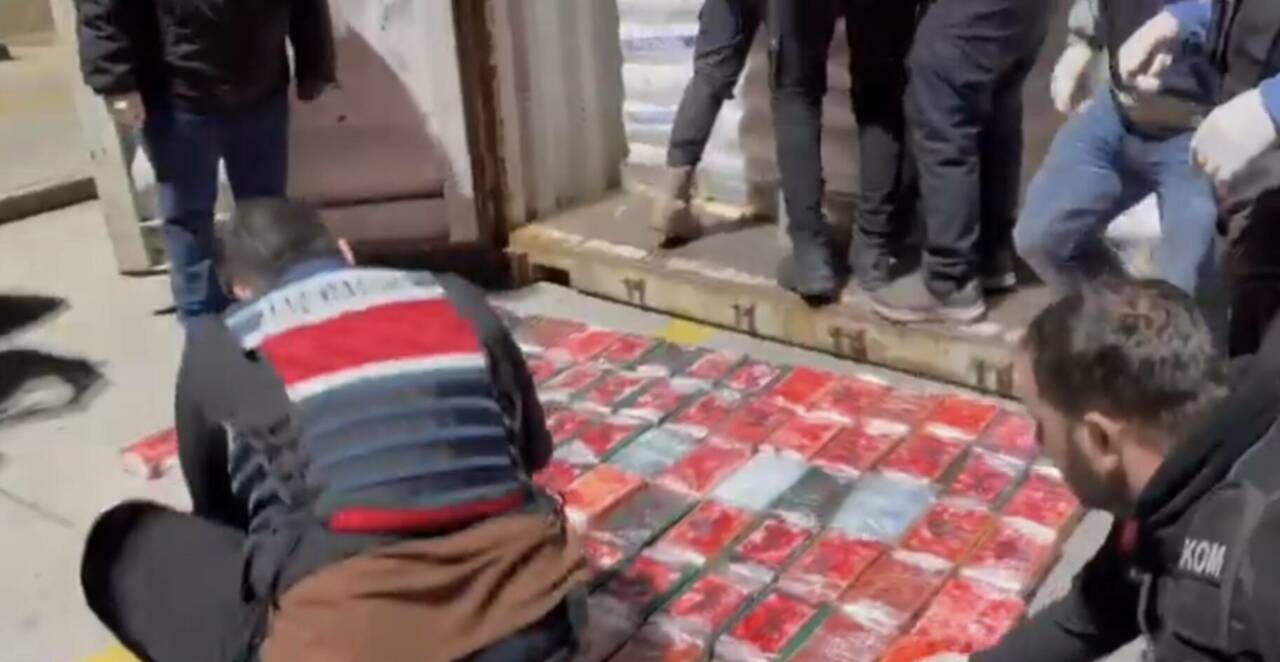 Bakan Gürlek açıkladı; 500 milyon liralık kokain ele geçirildi 1 ekran resmi 2026 04 19 015632
