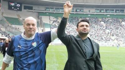 Bursaspor’un unutulmaz başkanlarından Levent Kızıl, yeşil beyazlı kulübü yaşadığı şampiyonluktan